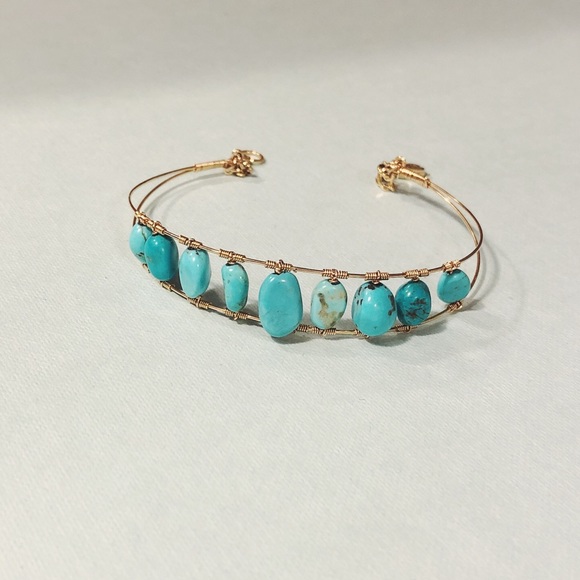 Jewelry - Unique turquoise bracelet